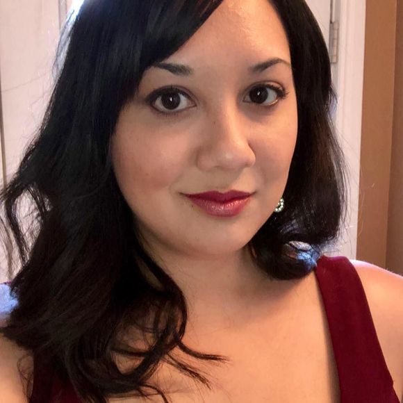 Meet your Posher, Vanessa - Picture 1 of 1